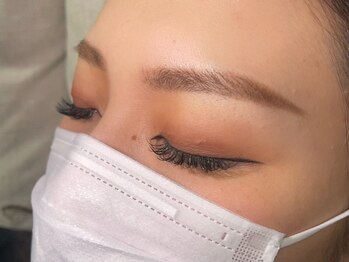 ティニー(Tiny)/3Dボリュームラッシュ