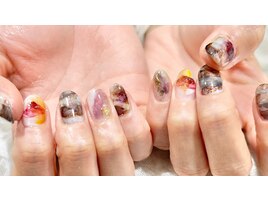 もやもやニュアンスネイル