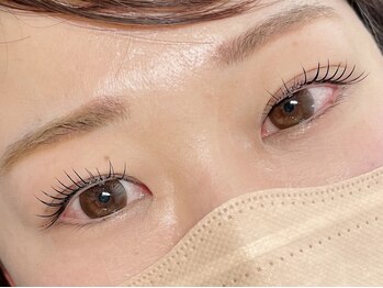 サロン ド ルピア(SALON de LUPIA)/ラッシュリフト