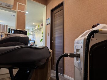 パボーネ(Pavone)/奥の施術ブースへ！