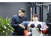 ヘルスファーストジム(Health 1st GYM)/ジム　トレーニング風景