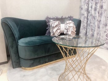 ミネット(minette)/*ソファでほっと一息*