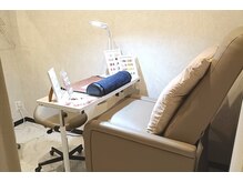 マニエネイル(mani e nail)の雰囲気（ネイル施術は、完全個室でゆったりネイルを楽しんでいただけます）