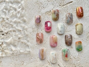 イスィ アトリエココ(ICI Atelier coco)の写真/シンプルでも個性が光る◆あなたにぴったりなネイルをご提供♪【季節の定額デザイン¥7300~】