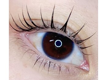 アルム(Areume)/韓国アイドル風束感パーマ