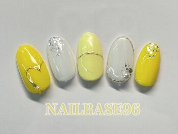 イエローハートネイル