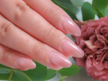 大人シンプルネイル