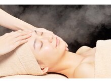 『天然活性水スチーム』天然活性水スチームで肌にたっぷり水分を浸透