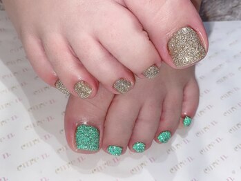 キュアエヌ(cure.n)/フラッシュフットネイル