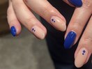 blue × dot