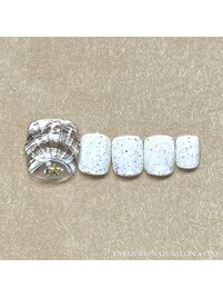 ぷっくり貝殻風ネイル