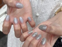 ネイルサロン アビー 新宿東口店(abbie)/ちぐはぐネイル ¥9,625