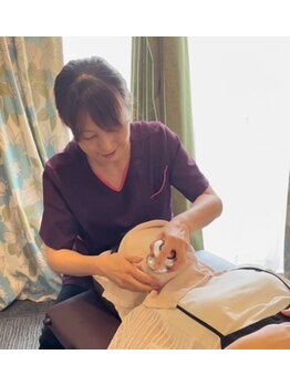 ムーン(MOON)/CS60でお顔のリフトアップ