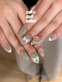 レースネイル　大人ガーリー