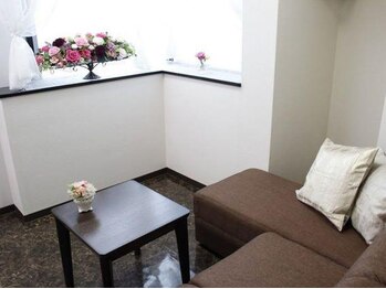 アールアンドビューティー(R&Beauty)/カウンセリングルーム