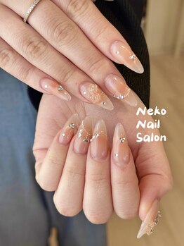 ネコ(Neko)/ちゅるんチークネイル 長さだし