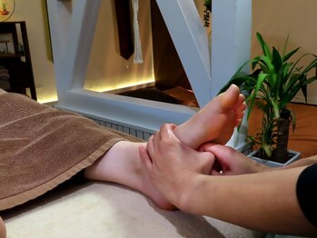 カーム(Calm)の写真/本場タイ現地で学んだオーナーの本格施術◇タイ古式×足つぼがやみつきに♪癒しと疲労改善をご体感下さい！