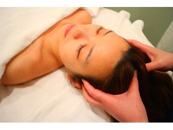 光美容 ルクルク(RUKURUKU)/パック中にはヘッドマッサージ!