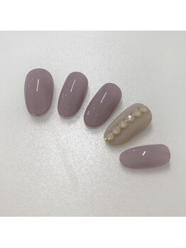 ユイットジョアーズ(Huit Jours)/シンプルが好きな方に。