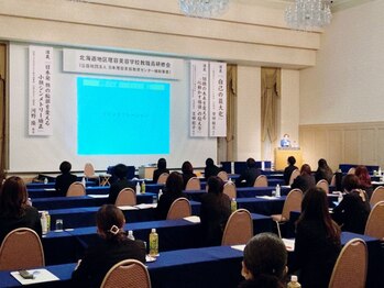 小顔22 ボルティ 赤坂支店(Bolty)/理・美容学校教職員研修会で登壇