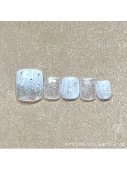 ホワイトバタフライネイル