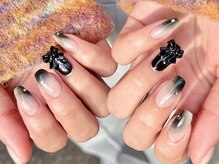 ア―ジュポシェフリル 天神西通り店(age poche Frill)/グラデーションネイル