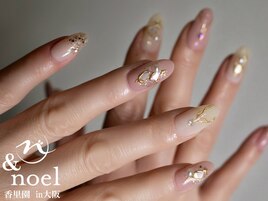 くすみカラーアクセサリーネイル