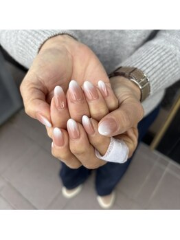 トータルサロン 白べぇーっ プラス/エアジェルネイル