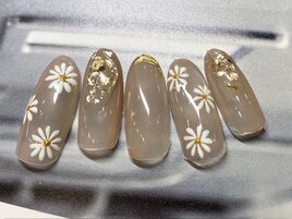 フラワーネイル7500円/初回