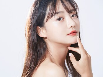 ピンク イヤーズ(PINK EARS)/小顔施術と脱毛とシミケア