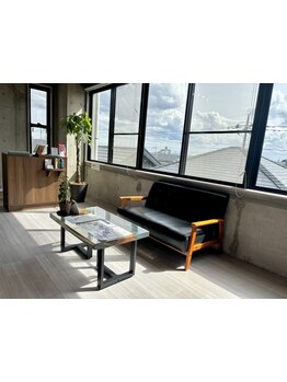 仕事帰り・早朝OKのサロン