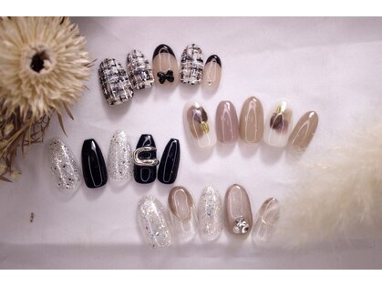 ロキシーネイル(Roxie nail)の写真