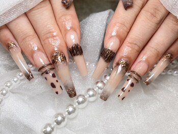 リノ(Lino)の写真/ロングネイル好きに★19:00以降OK★【ジェルチップフリーアート¥12900～/スカルプフリーアート¥13500～】