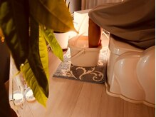 マイクロバブル×水素のフットバスで美脚効果♪冷え＆むくみ解消