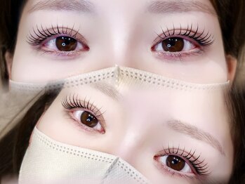 リヴェラ 四ツ谷三丁目(Ryvella)の写真/韓国束感まつげ×黄金比眉でアイドル級の垢抜け◆１００種のデザインから貴方だけの「1番可愛い」を提案◎