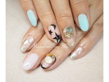 タイニーツリー(Tiny Tree)/ドット&スターネイル☆