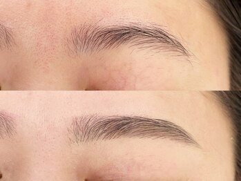 ミィ(mii)/眉WAXスタイリング