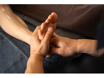 ほぐらく猫/おもだるい体を足から改善♪