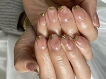 エヌプラス(n+)の雰囲気（大人ニュアンス　ゴールドミラーとの組み合わせが綺麗）