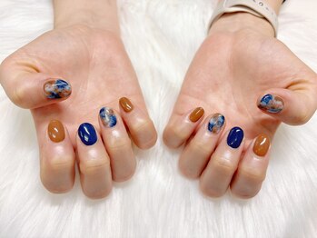 リラネイルサロン/持ち込み90分やり放題