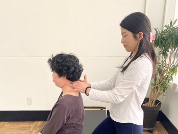 アンダーセブン 新石切店(Under Seven)/正しい頭の配置で”肩こり”改善