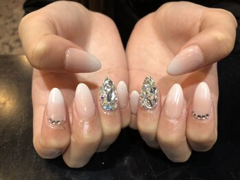 ボディ 高知店(BODY)/ホワイト