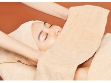 『毛穴洗浄＆角質除去』古い角質を除去することで美容成分の浸透力アップ