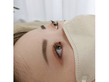 ラクシス(Luxis)/まつげパーマ