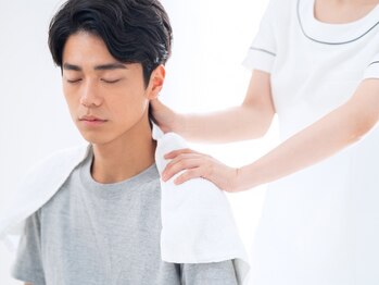 ひつじ整体院 上尾院の写真/★辛い腰痛・体の不調にお悩みの男性が続々来店中！反り腰、猫背を整え痛みを改善に導きます♪