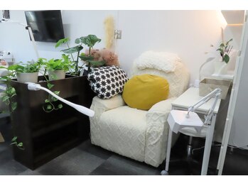 ネイルズアン(Nails An.)/フット席は2席