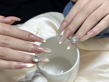 ヴィーナスネイル(Venus Nail)/長さだし　ワンホンネイル
