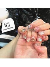 ピピランチェ(PIPIRANCHE)/個性派ネイル
