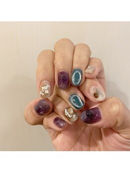 アールエム(Rm)/個性ネイル