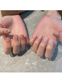 手描き風フラワー×ハートネイル